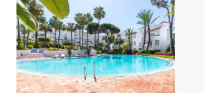 Elviria Playa White Pearl Beach